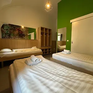 Bed & Breakfast Housingplus, Vienna