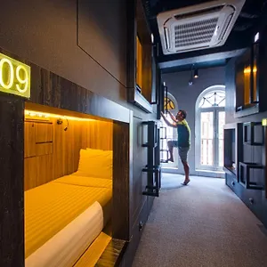 Cube Boutique Capsule At Chinatown Hotel kapsułowy Singapur
