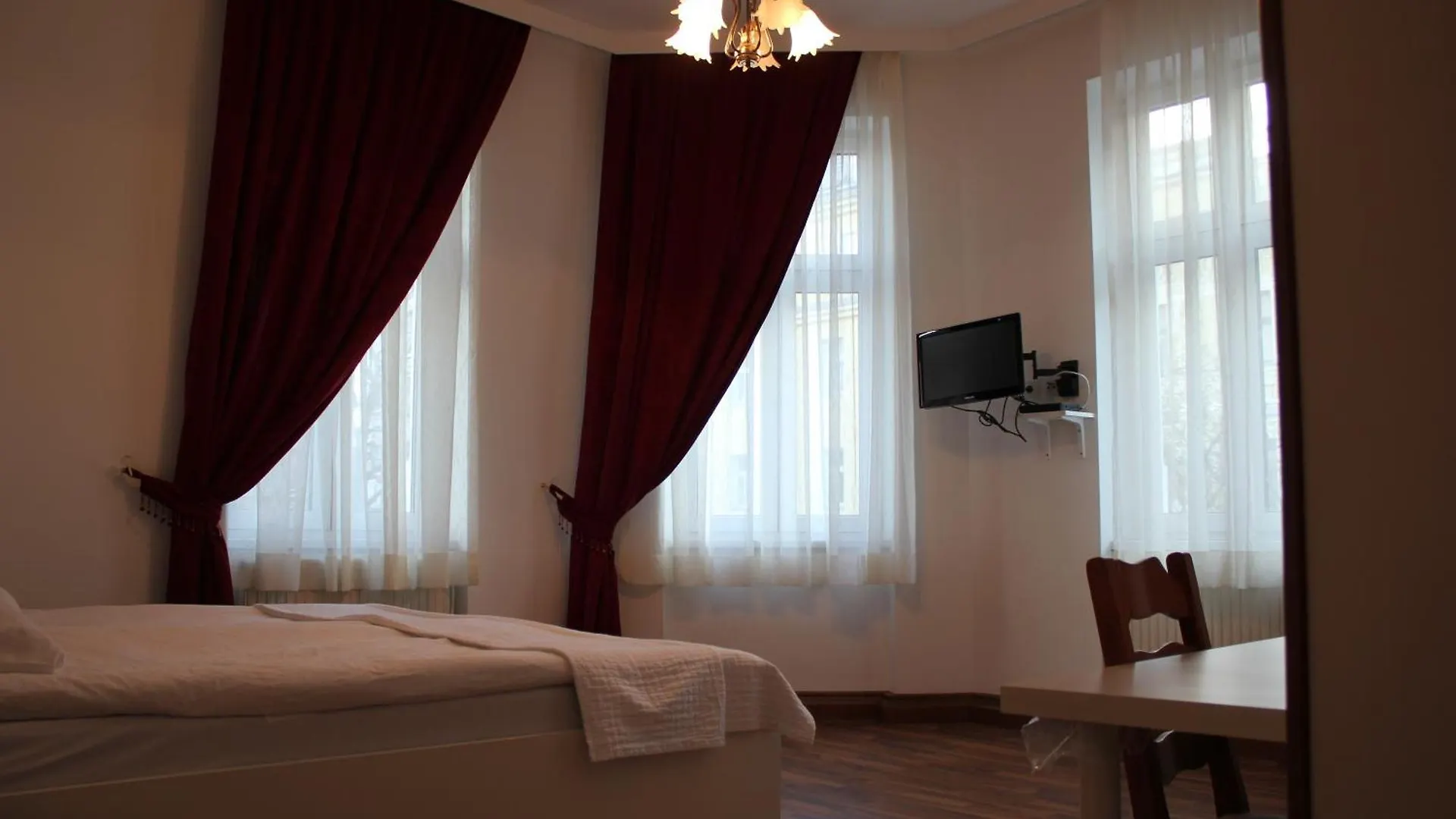 Arnes Hotel Vienna